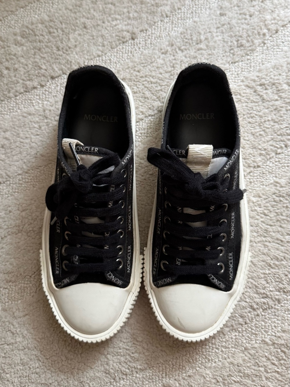 Moncler Glissierie Sneaker - Picture 3 of 4